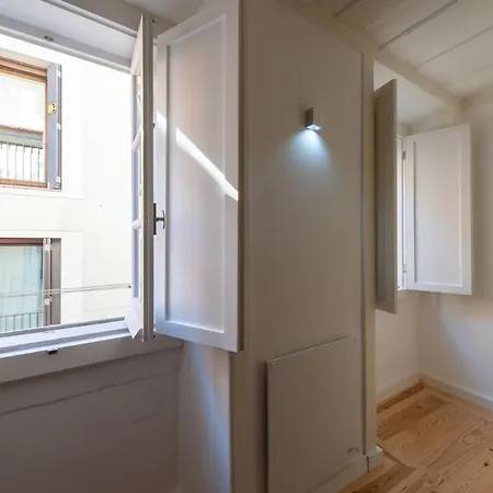 Principe Real In Quiet Street Apartamento Lisboa
