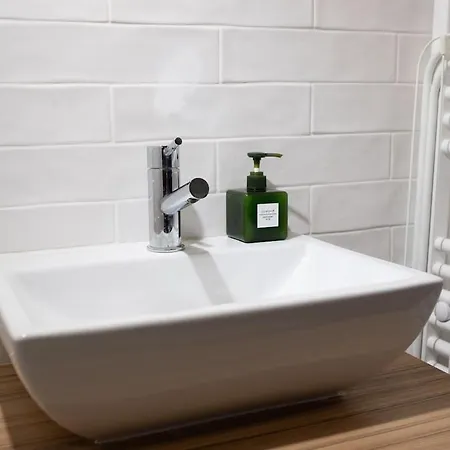 Principe Real In Quiet Street Апартаменти Лісабон