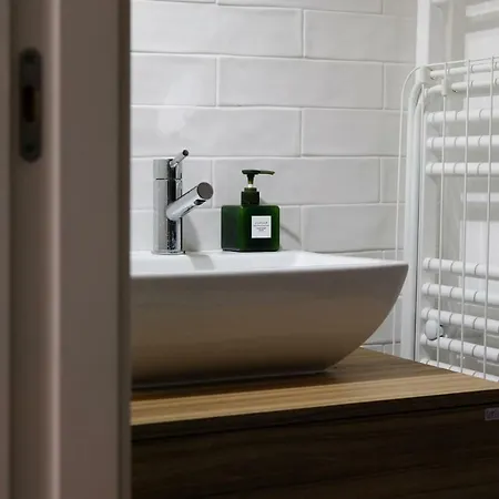 Principe Real In Quiet Street Appartement