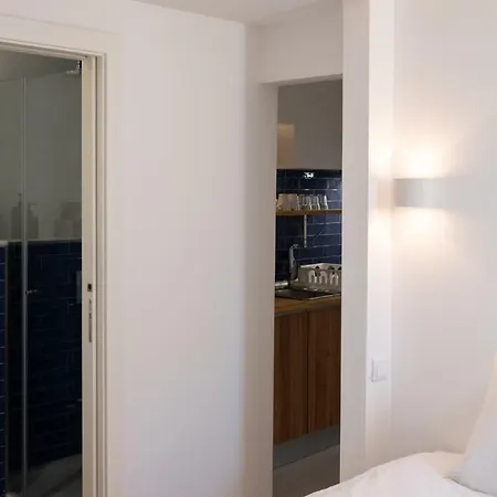 Appartement Principe Real In Quiet Street *