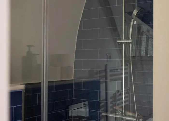 Principe Real In Quiet Street * Lisboa